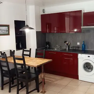 https://appartement-belle-croix.aixenprovencehotels.org
