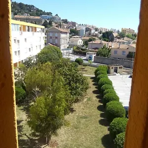 https://appartement-en-duplex.aixenprovencehotels.org