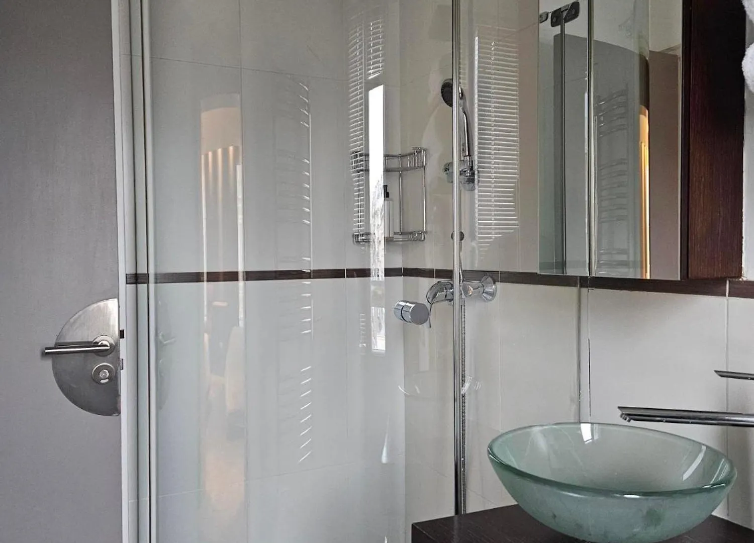 Aparthotel L'Annexe Apolonia Montmartre à Paris France